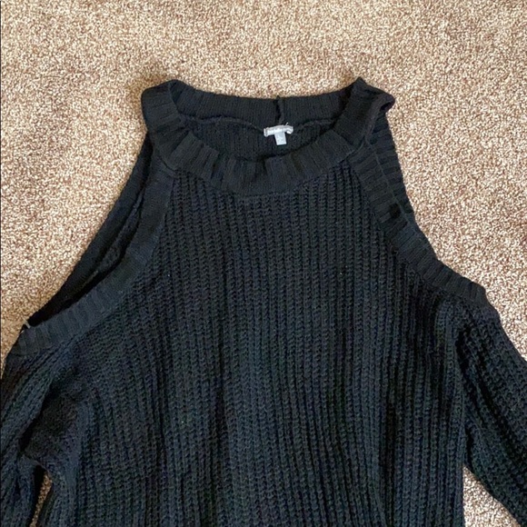 Black ‘cold shoulder’ sweater - Picture 3 of 3